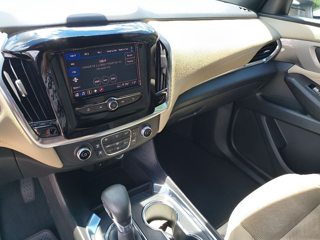 2022 Chevrolet Traverse 1FL