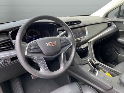 2018 Cadillac XT5 Luxury FWD