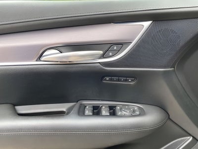 2018 Cadillac XT5 Luxury FWD