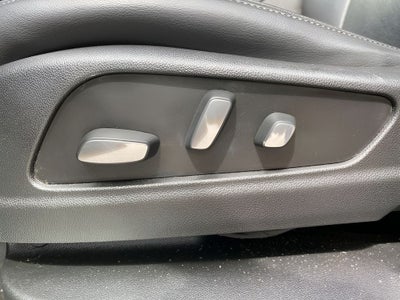 2018 Cadillac XT5 Luxury FWD