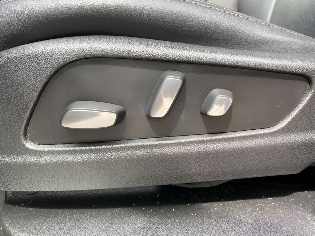 2018 Cadillac XT5 Luxury FWD