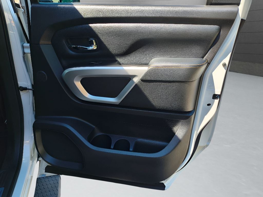 2018 Nissan Titan SL