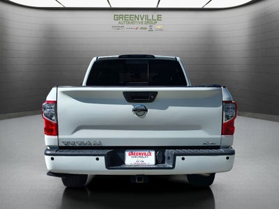 2018 Nissan Titan SL