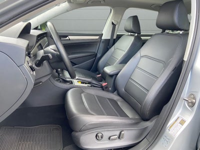 2021 Volkswagen Passat 2.0T SE