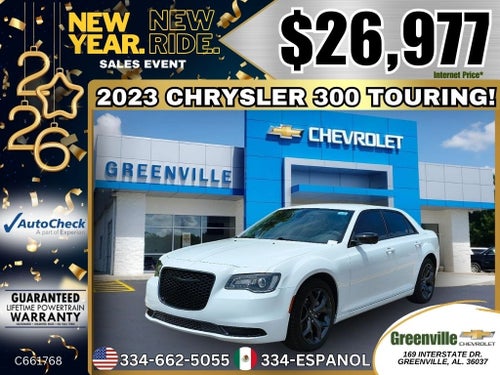 2023 Chrysler 300 Touring