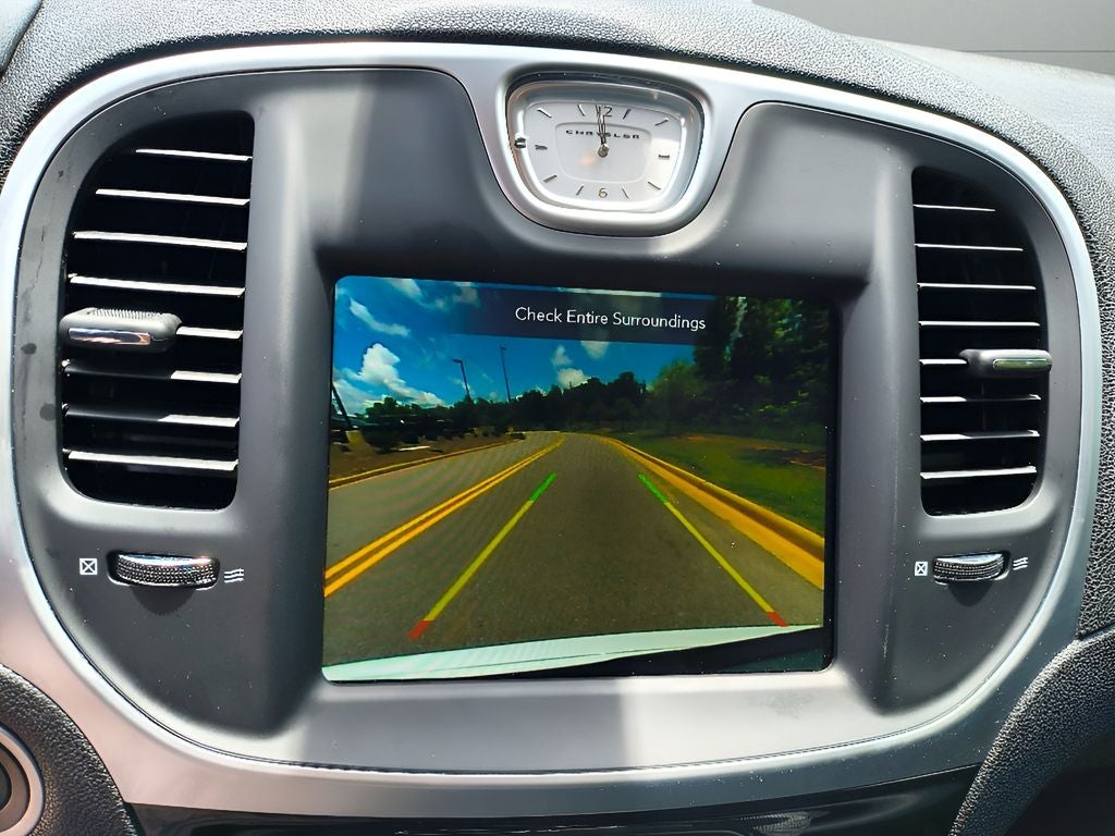 2023 Chrysler 300 Touring