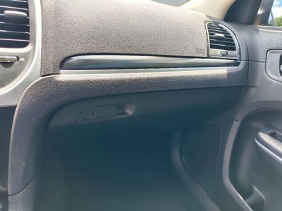 2023 Chrysler 300 Touring