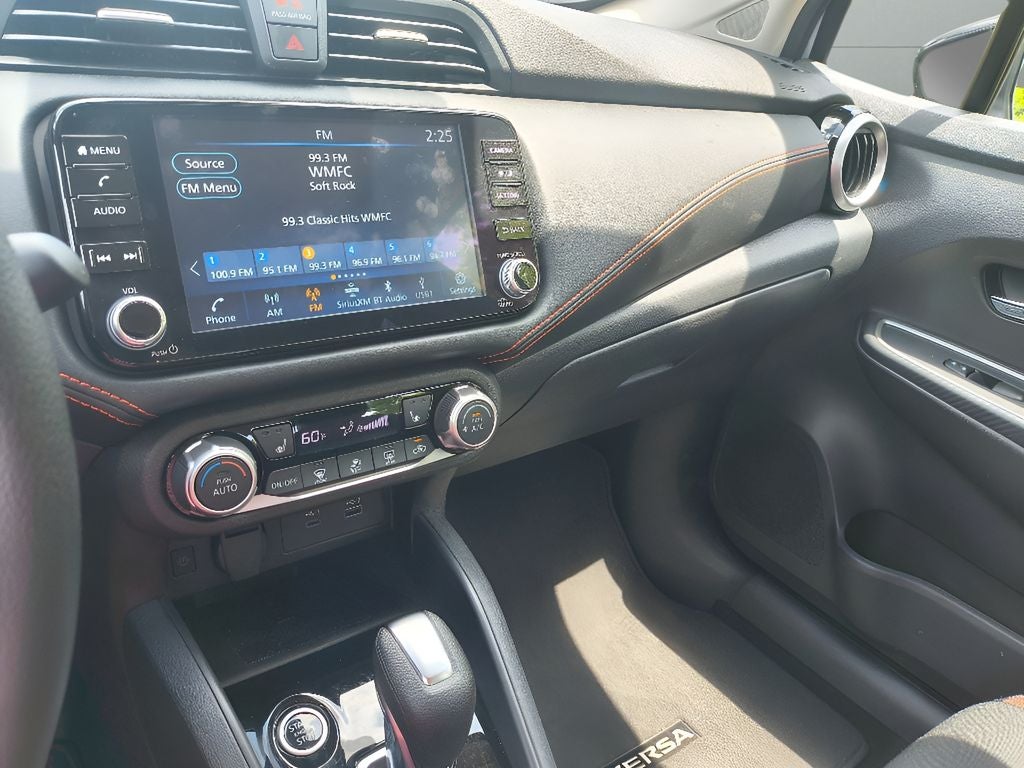 2024 Nissan Versa SR