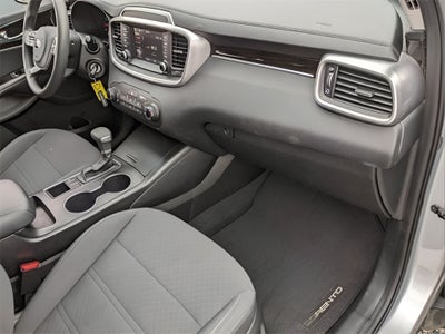 2020 Kia Sorento LX V6