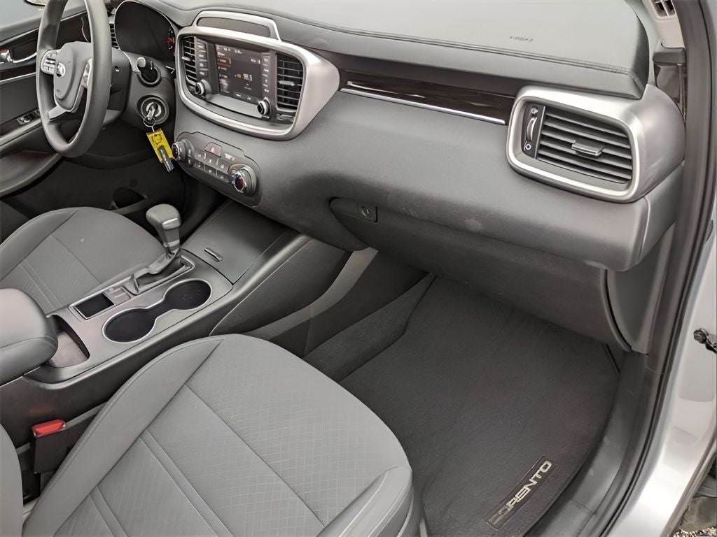 2020 Kia Sorento LX V6