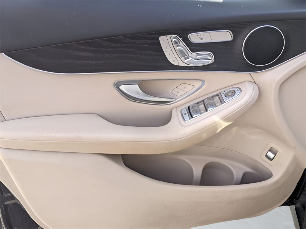 2018 Mercedes-Benz GLC GLC 300